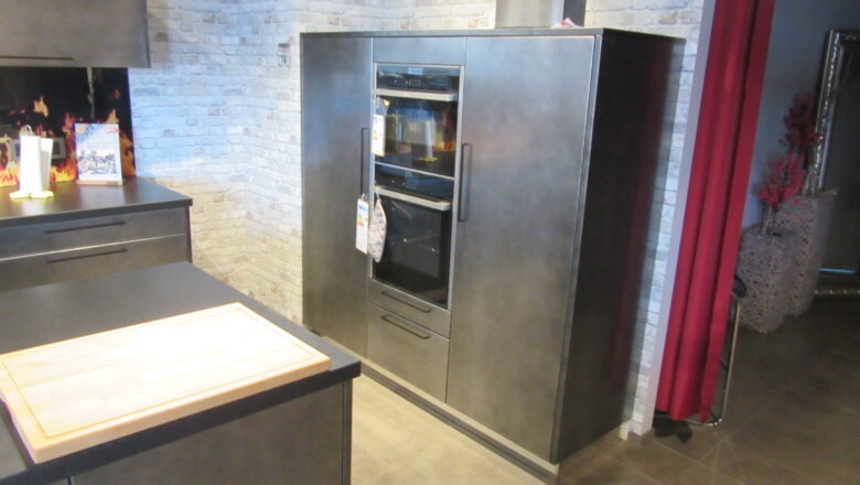 Backofen und Dampfbackofen von V-Zug