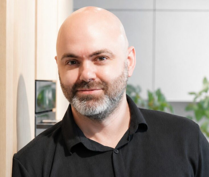 PLANA Vertriebsmitarbeiter Ali Celikyildirim