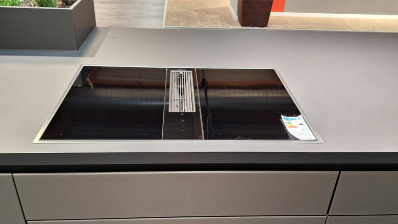 Ausstellungsküche mit BORA-Induktionskochfeld