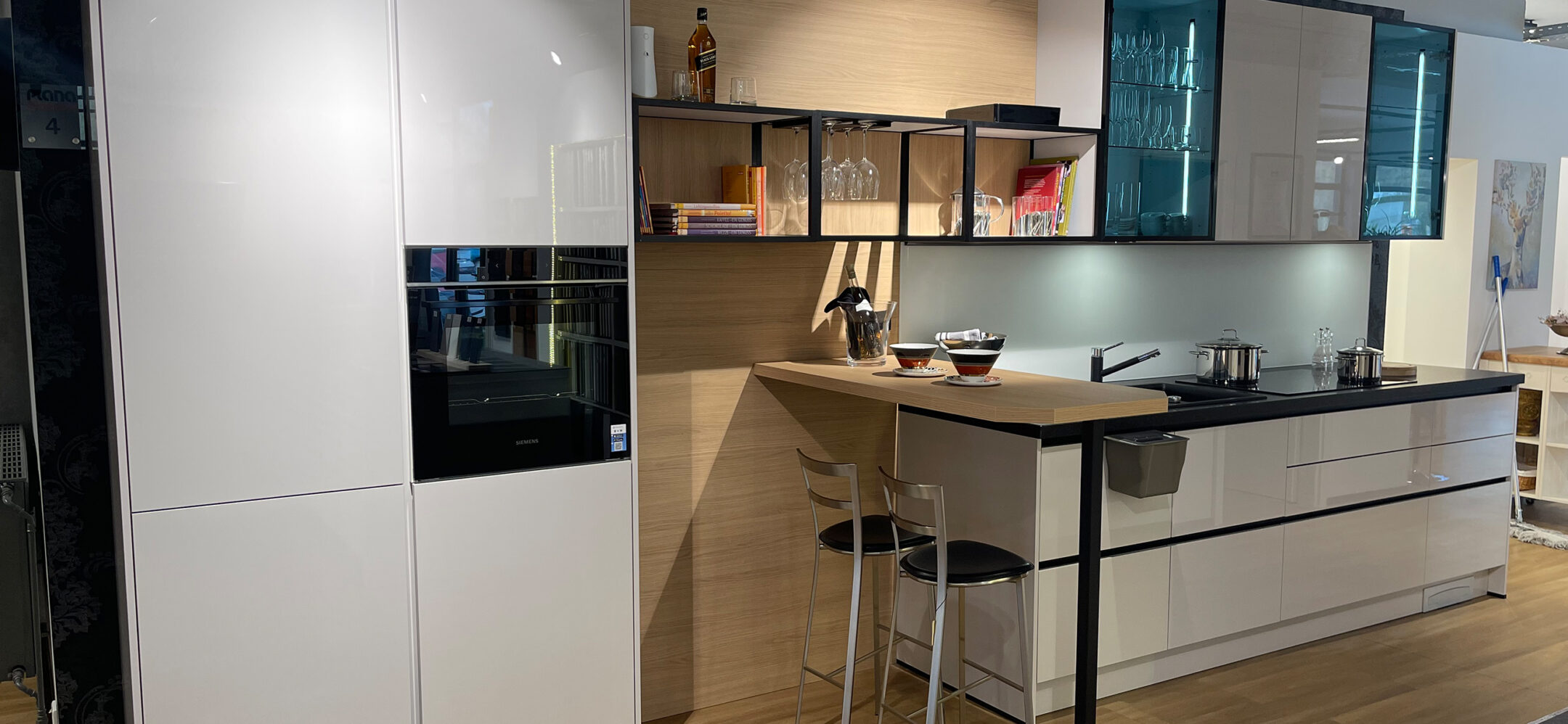 Küchenausstellung Hanau Hochglanz