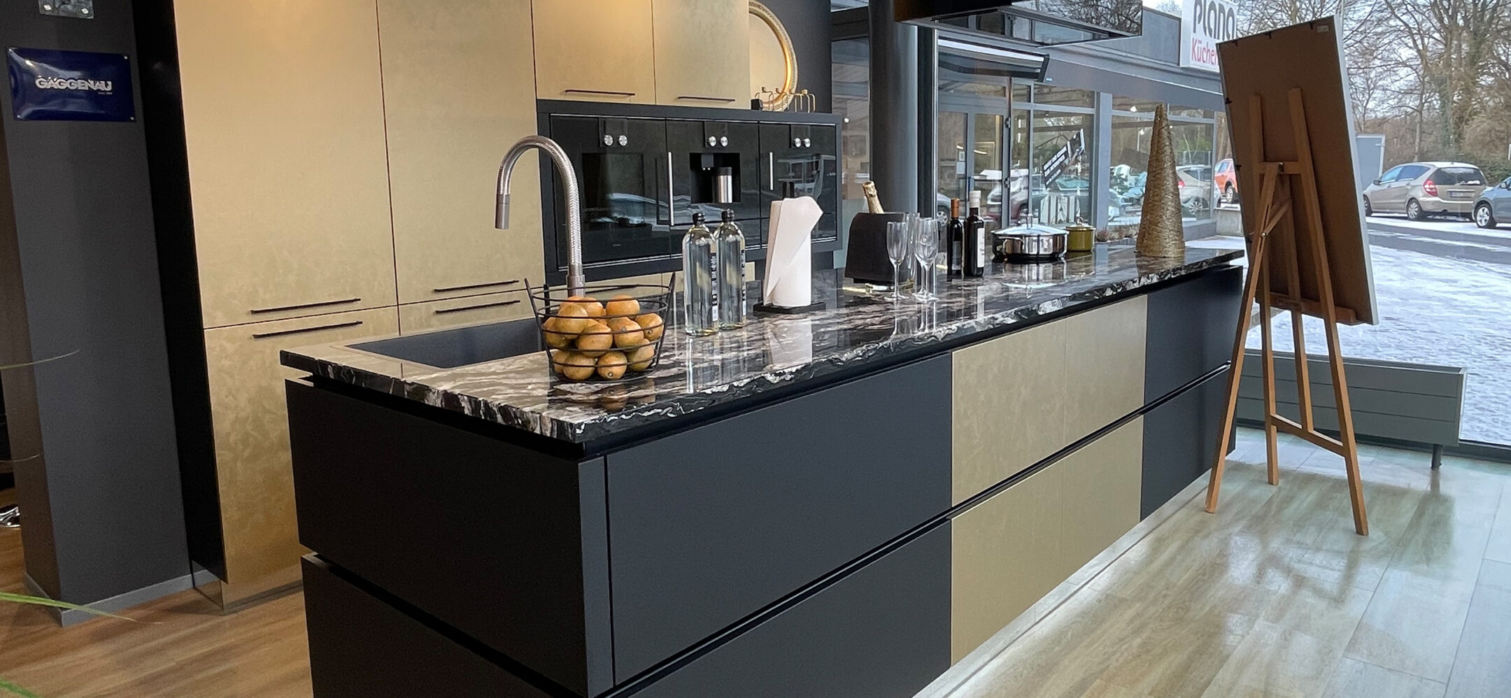 Küchenausstellung Hanau Insel-Küche