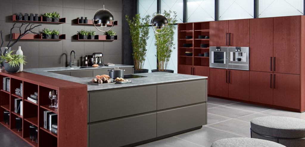 Küche in rot und grau