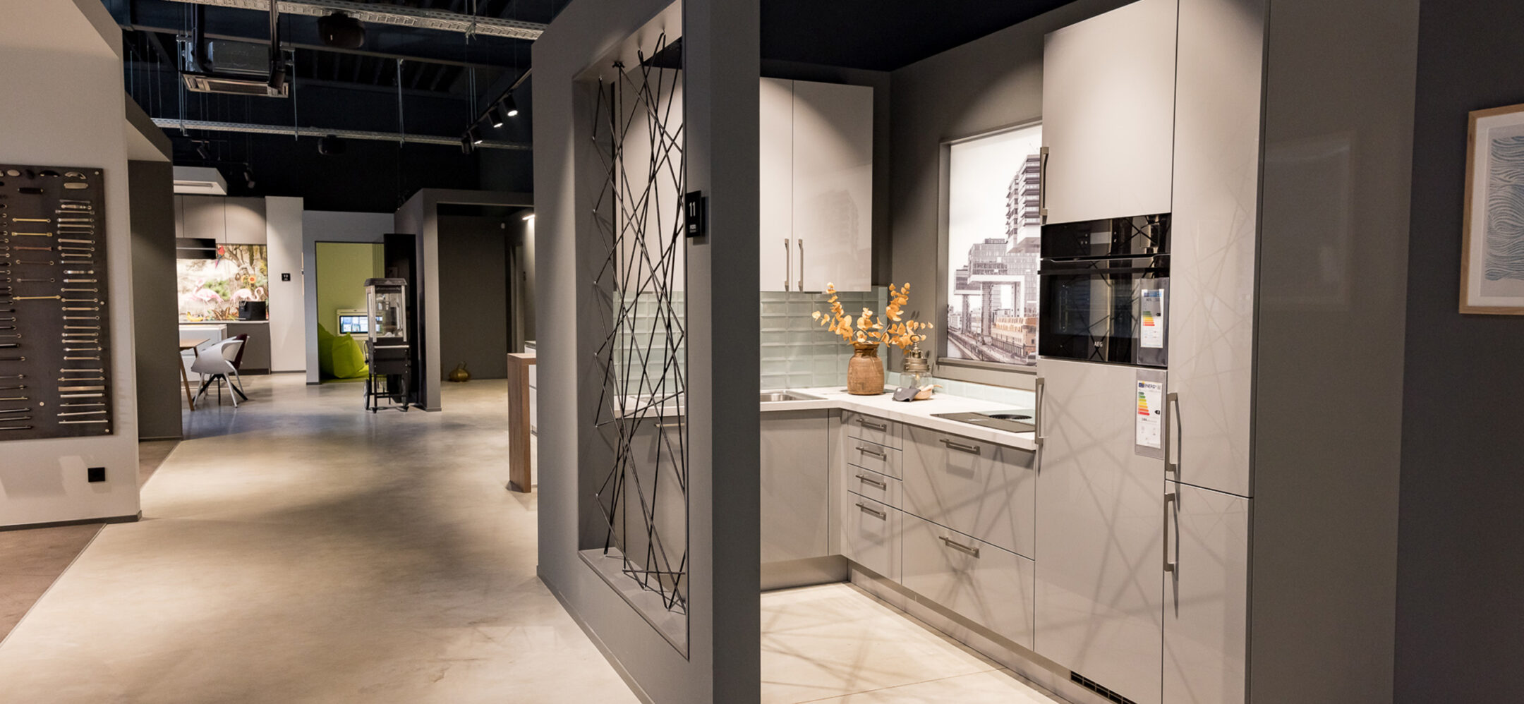 klassische Küche im PLANA Küchenstudio in Niederzier