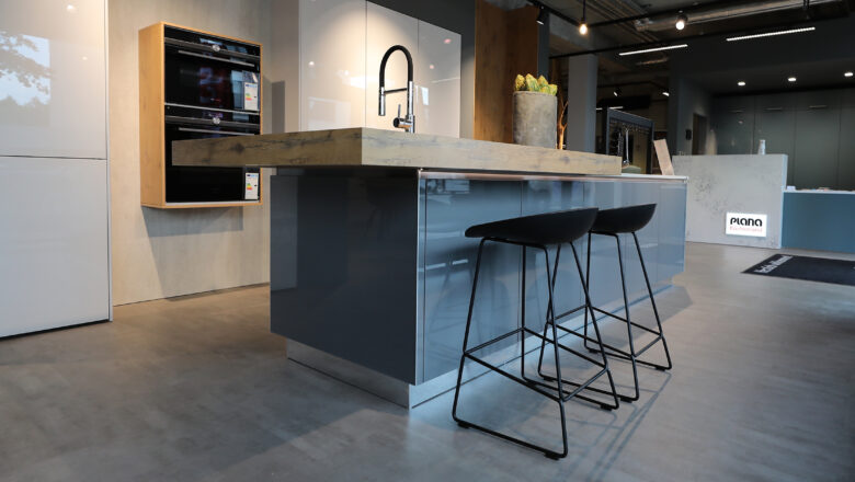 Nürnberg Küchenausstellung hochglanz Küche