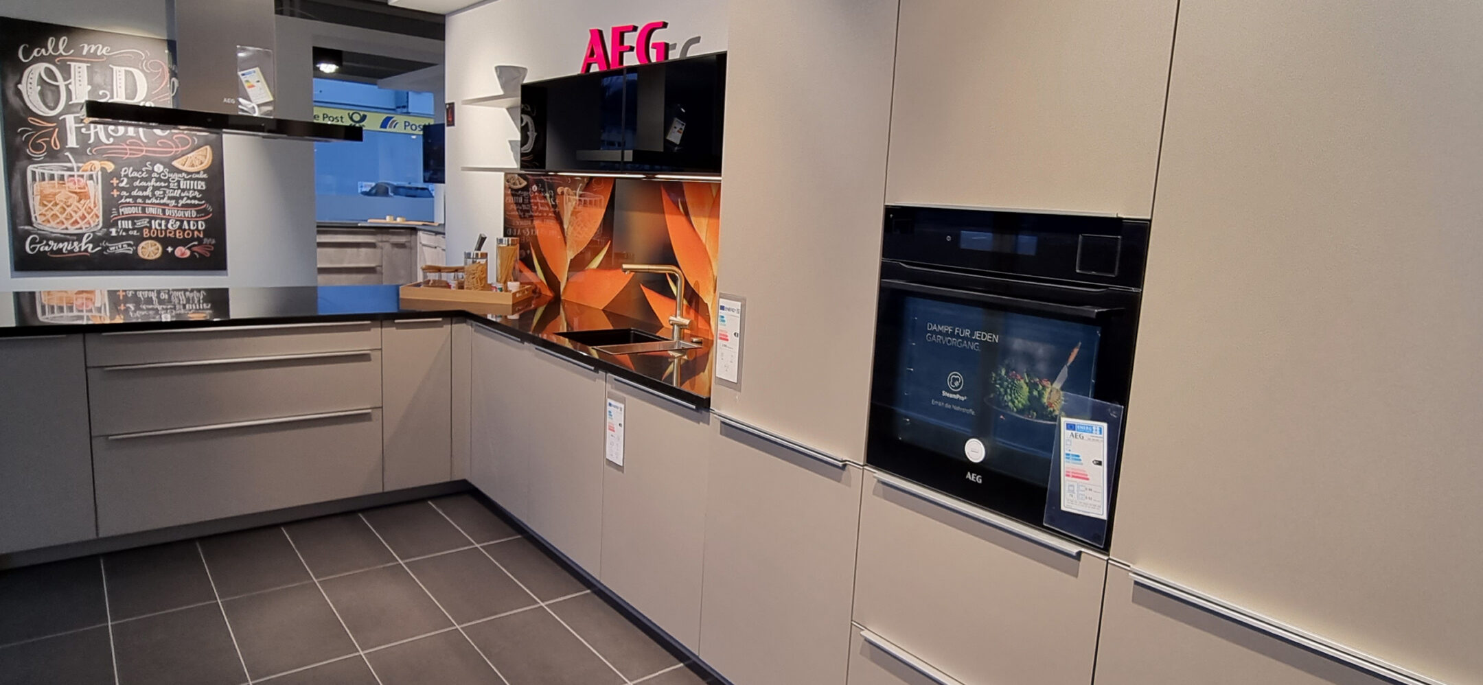 Waldshut-Tiengen Musterküche in L-Form