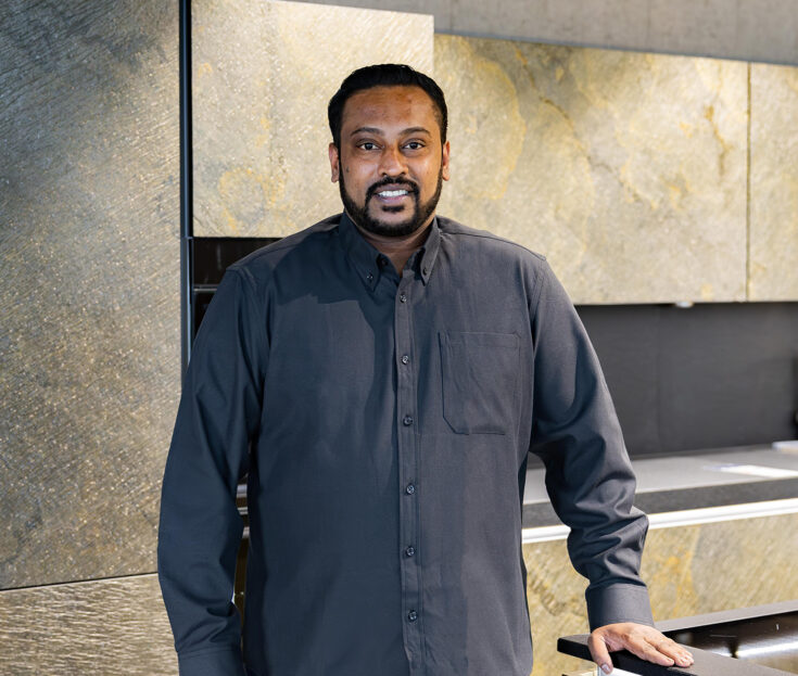 PLANA Küchenausstellung Freiburg-Süd Hausleiter Nishanthu Abayakumaran