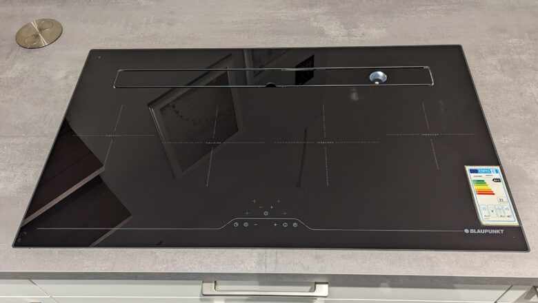 Musterküche mit Kochfeld von Blaupunkt