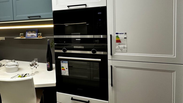 Elektrogeräte können auf Wunsch hinzugekauft werden