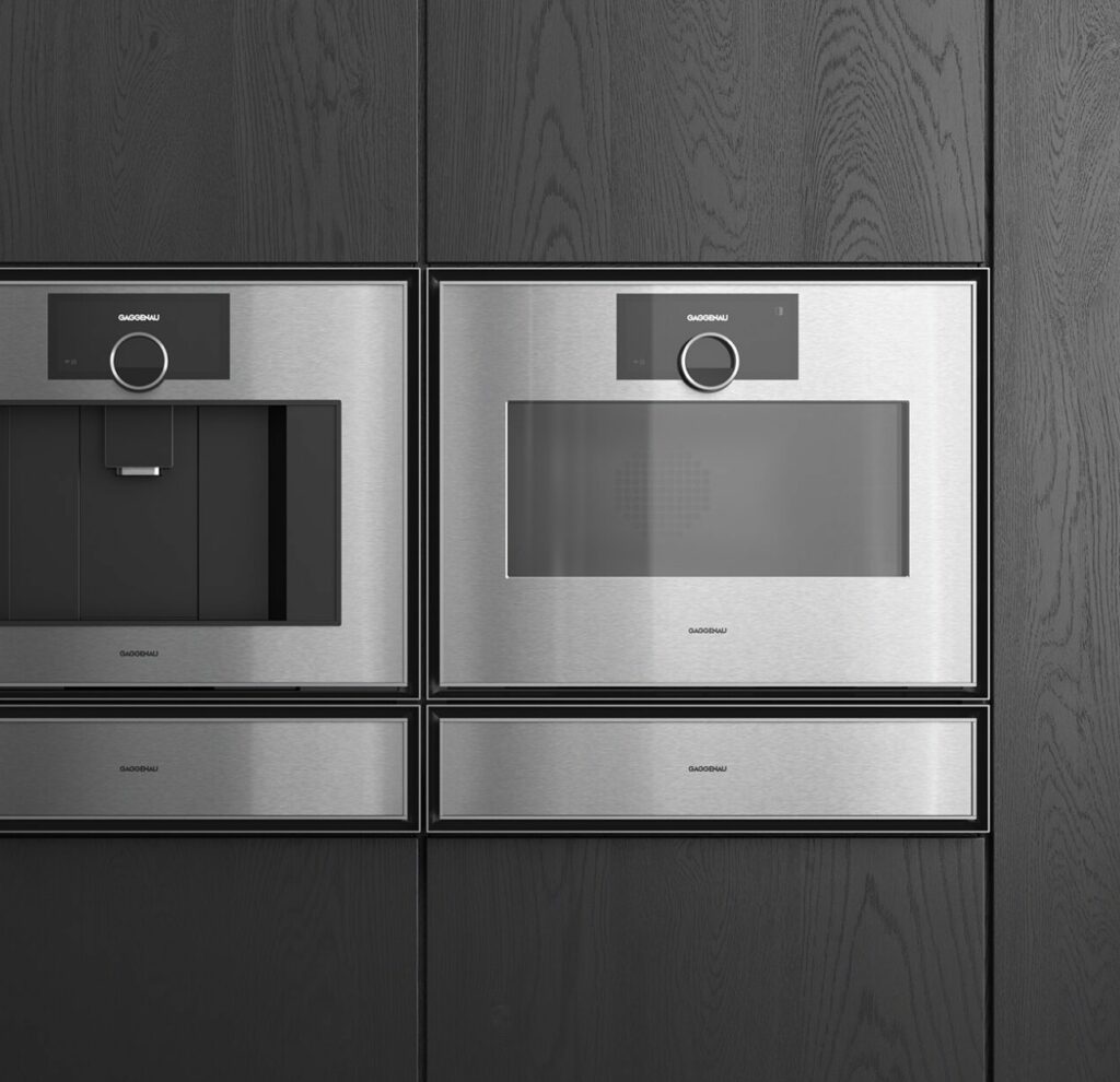 Gaggenau Kaffeemaschine und Dampfgarer der Expressive Serie