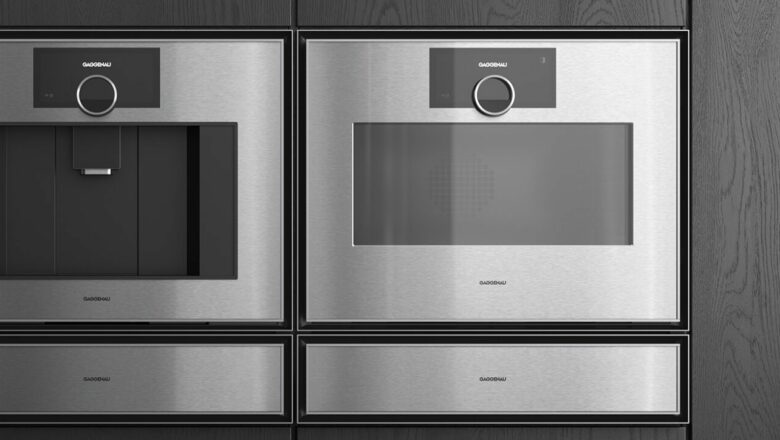Gaggenau Kaffeemaschine und Dampfgarer der Expressive Serie