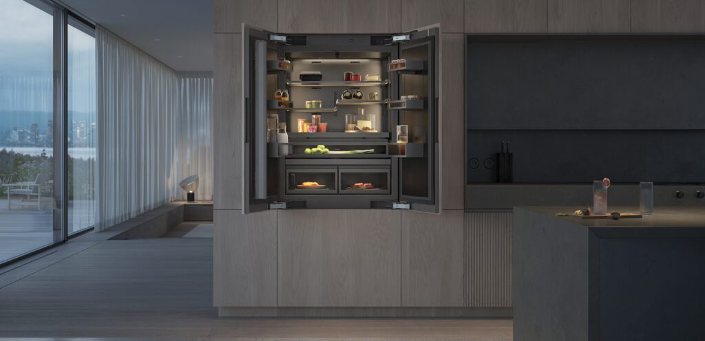 Gaggenau Einbaukühlschrank mit vielen Fächern und Beleuchtung
