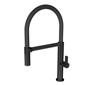 Schwarze semi-professionelle Küchenarmatur Caressi CA1112BKECO mit flexibler Federbrause.